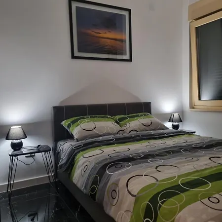 One Bedroom In Center Apartment Belgrade